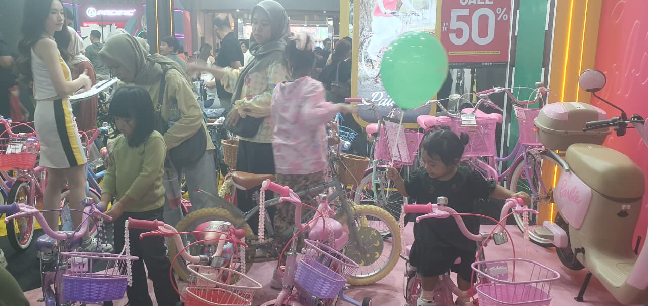 Hari Terakhir Jakarta Fair 2026, Diskon Sepeda Anak hingga 70 Persen Jadi Buruan Pengunjung